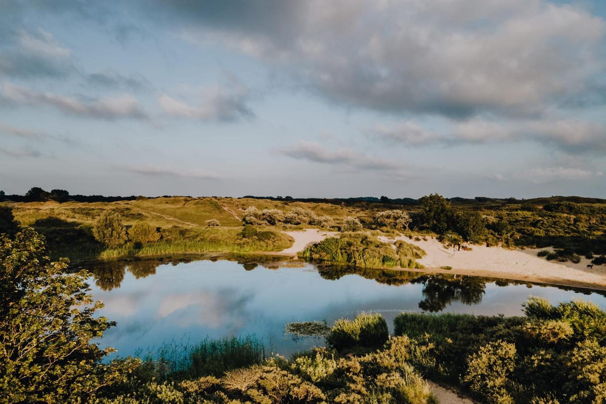 View With A Room Zandvoort With Private Parking Bagian luar foto