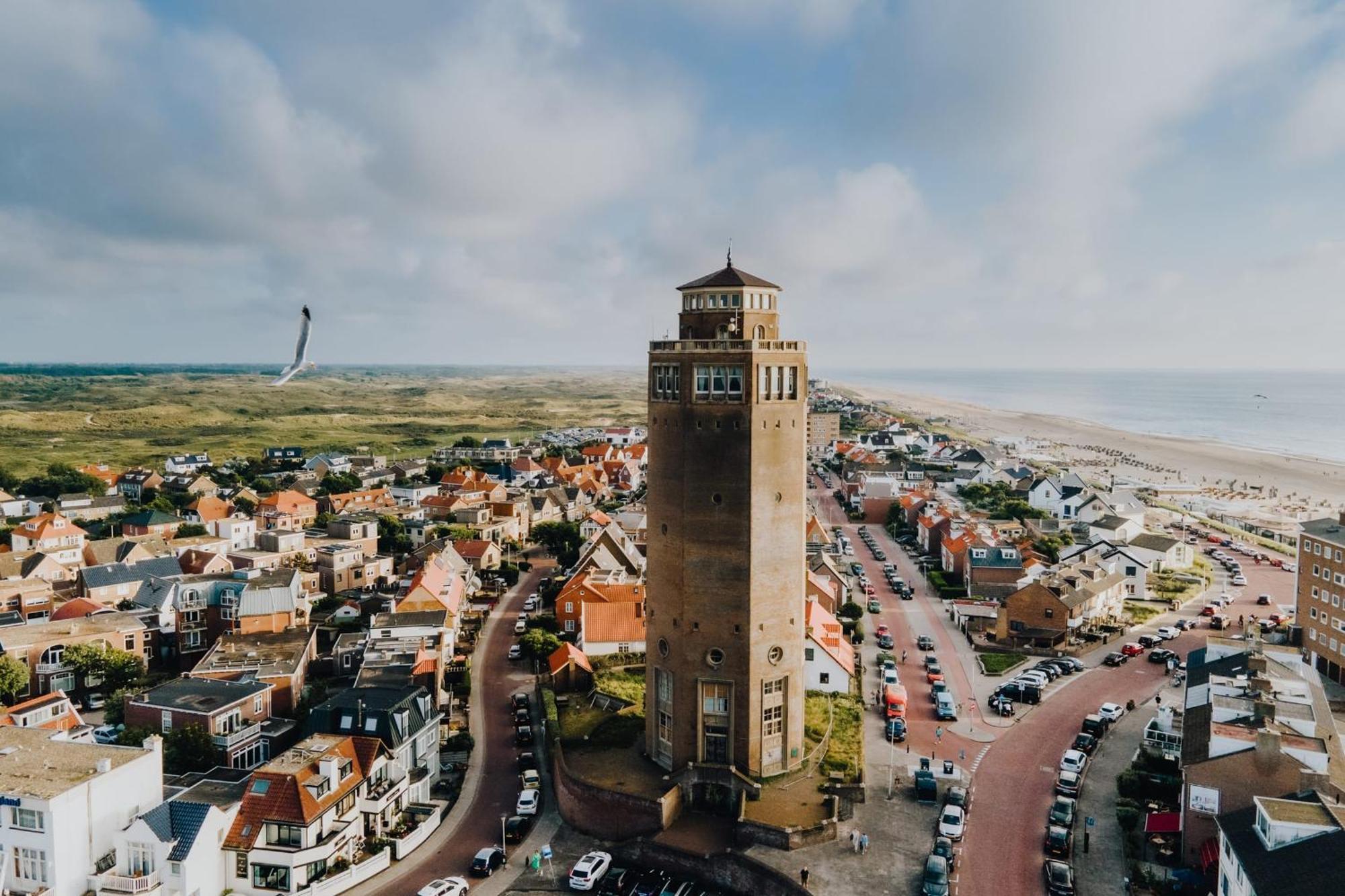 View With A Room Zandvoort With Private Parking Bagian luar foto